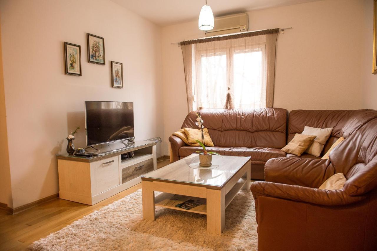 Central Place Apartment Trebinje Bagian luar foto